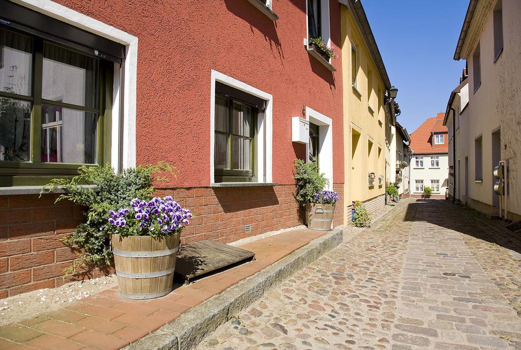 Hafenblick Apartment Waren  Exterior photo